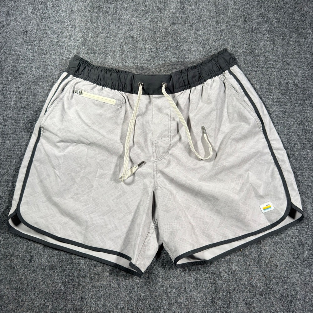 Vuori Kore Short Men Medium Light Grey Geometric Training Running Shorts V366